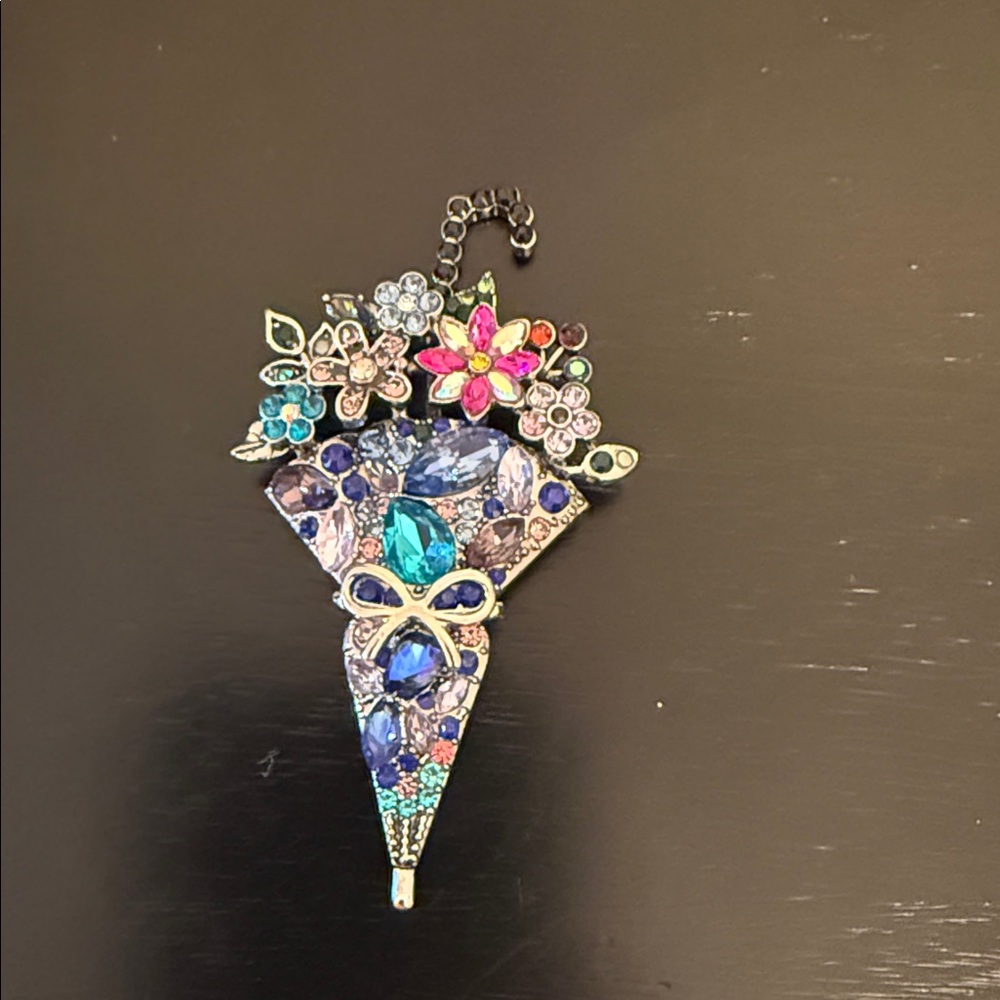 Umbrella Brooch Pin
